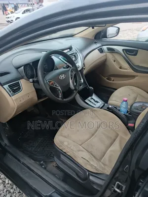 Hyundai Elantra Limited Sedan FWD (1.8L 4cyl 6A) 2013 Black