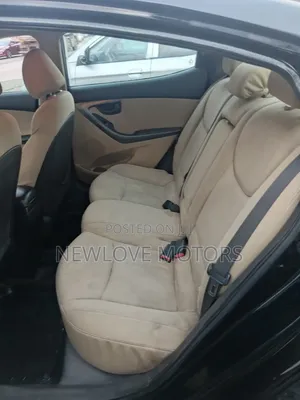 Hyundai Elantra Limited Sedan FWD (1.8L 4cyl 6A) 2013 Black