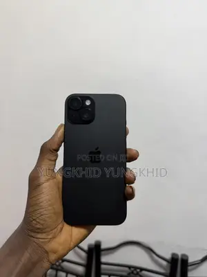 New Apple iPhone 15 128 GB Black