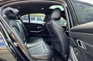 BMW 330i 2020 Black
