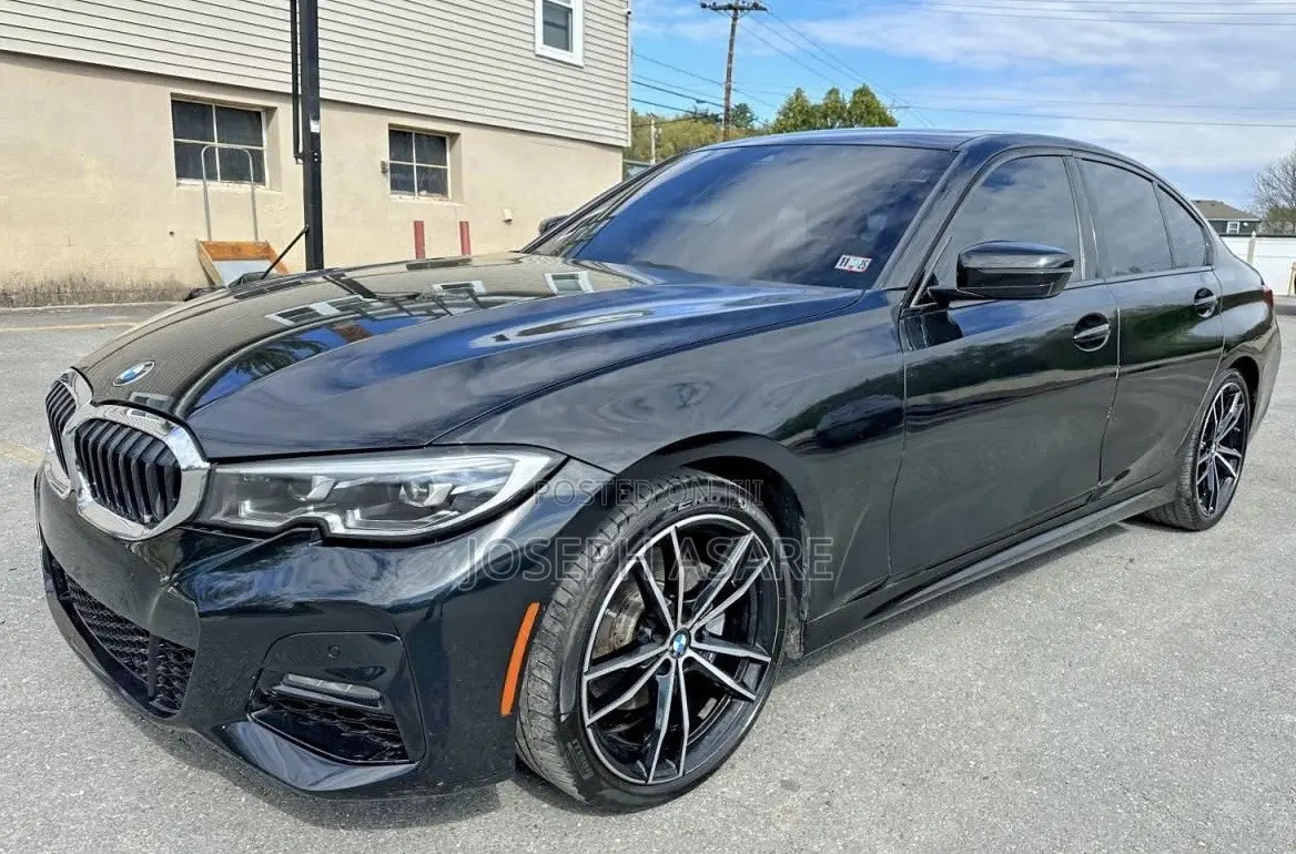 BMW 330i 2020 Black