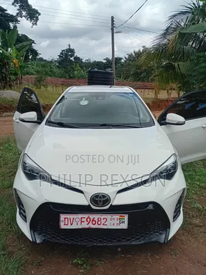 Toyota Corolla XSE (1.8L 4cyl 2A) 2019 White
