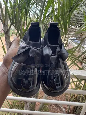 Black Shoe You Don’t Want to Miss It