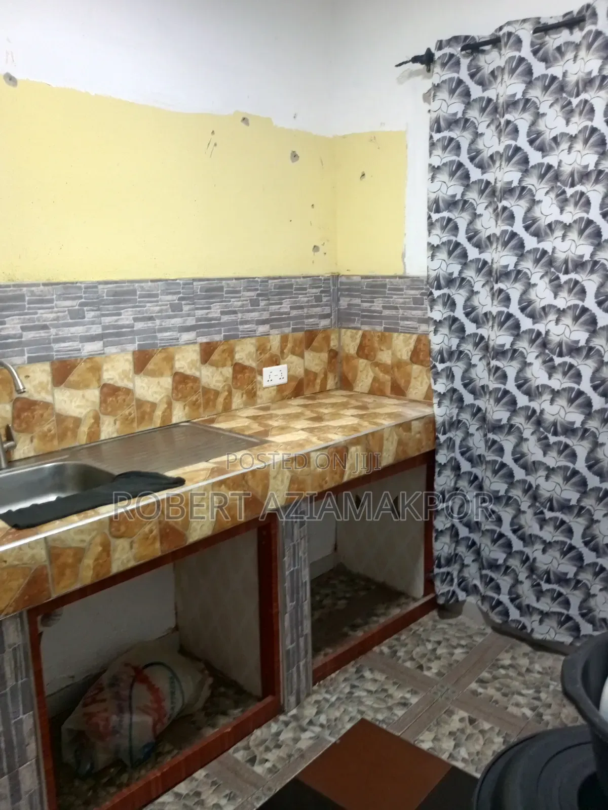 1bdrm Apartment in Ultimate Estate, School Area for rent
