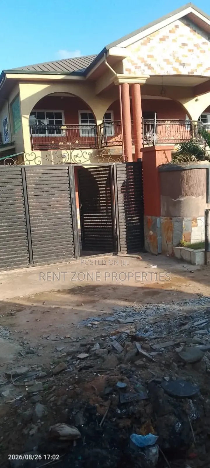3bdrm Apartment in Ofankor for rent