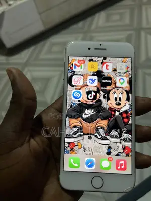 Apple iPhone 8 64 GB White