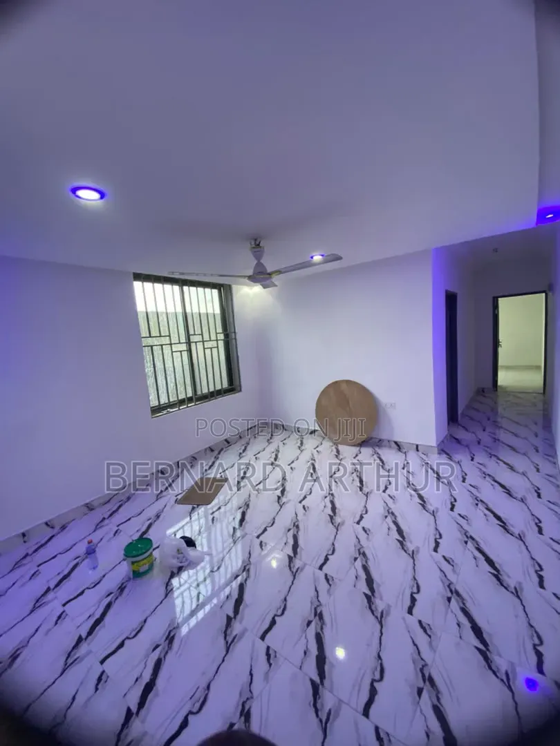 1bdrm Room & Parlour in Bernard Agency, CP for rent