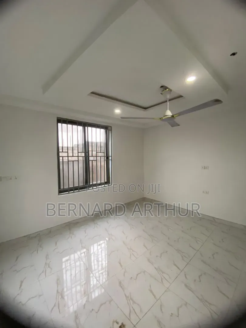 1bdrm Room & Parlour in Bernard Agency, CP for rent