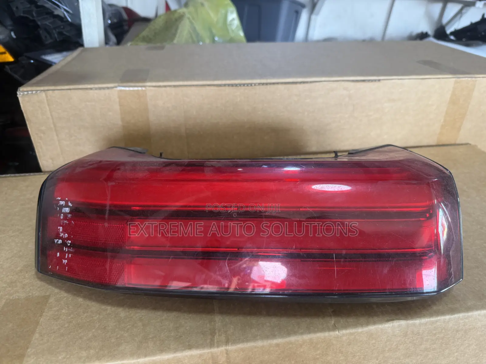 2022-2024 Toyota Tundra Leftt Tail Light LED