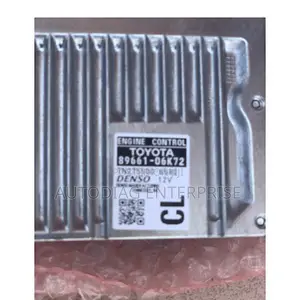 12-14 Toyota Camry 89661-06K72Engine Control
