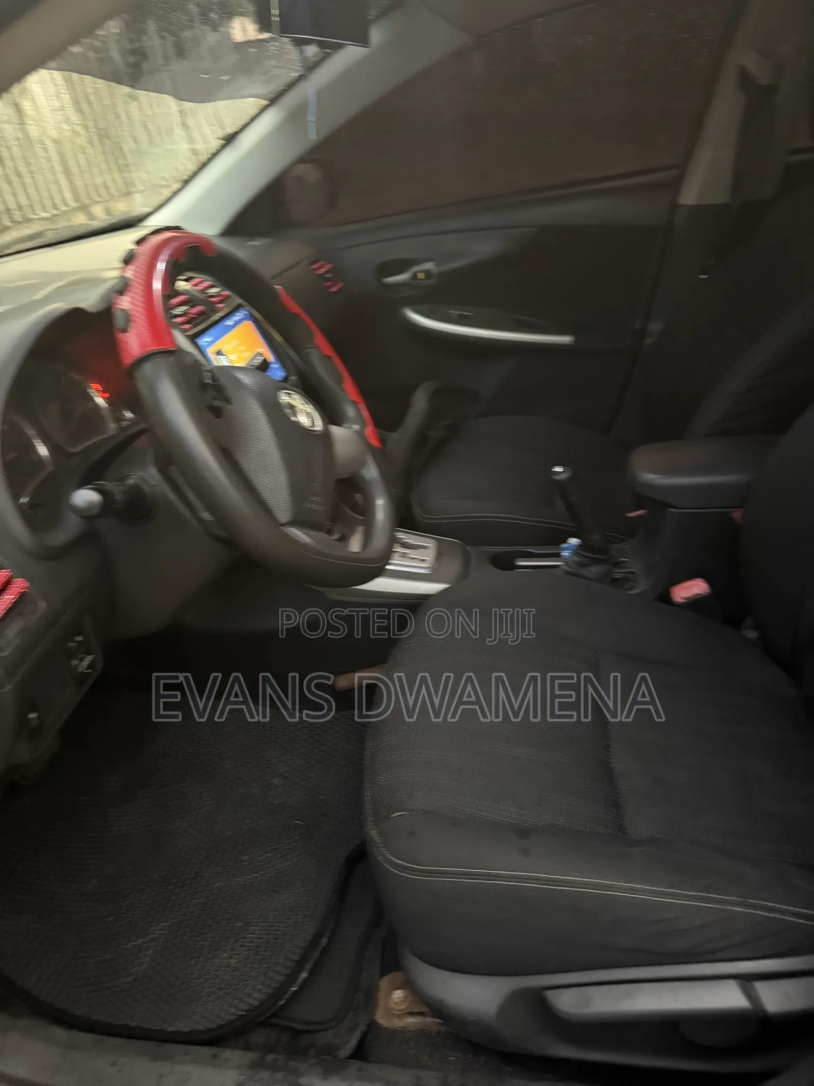 Toyota Corolla LE 4dr Sedan (1.8L 4cyl 4A) 2013 Gray