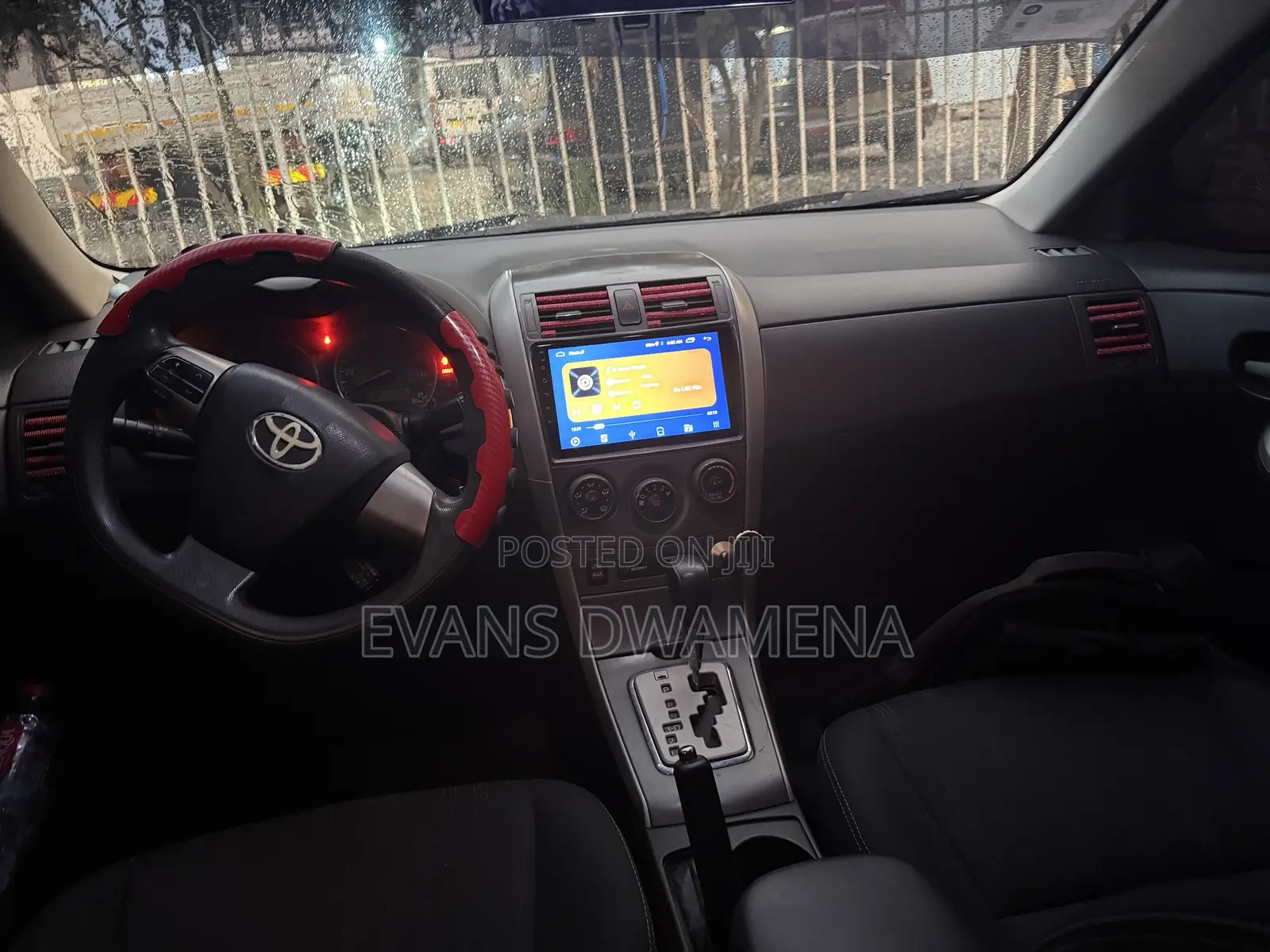 Toyota Corolla LE 4dr Sedan (1.8L 4cyl 4A) 2013 Gray