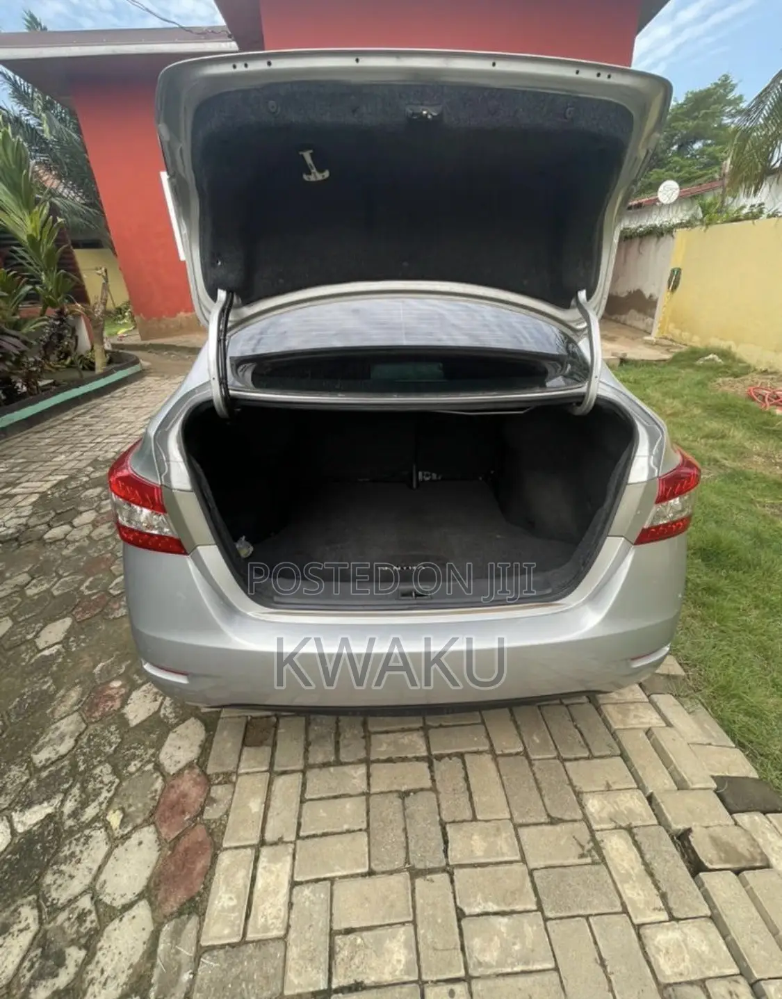 Nissan Sentra S 4dr Sedan (1.8L 4cyl CVT) 2015 Silver