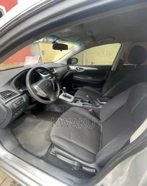 Nissan Sentra S 4dr Sedan (1.8L 4cyl CVT) 2015 Silver