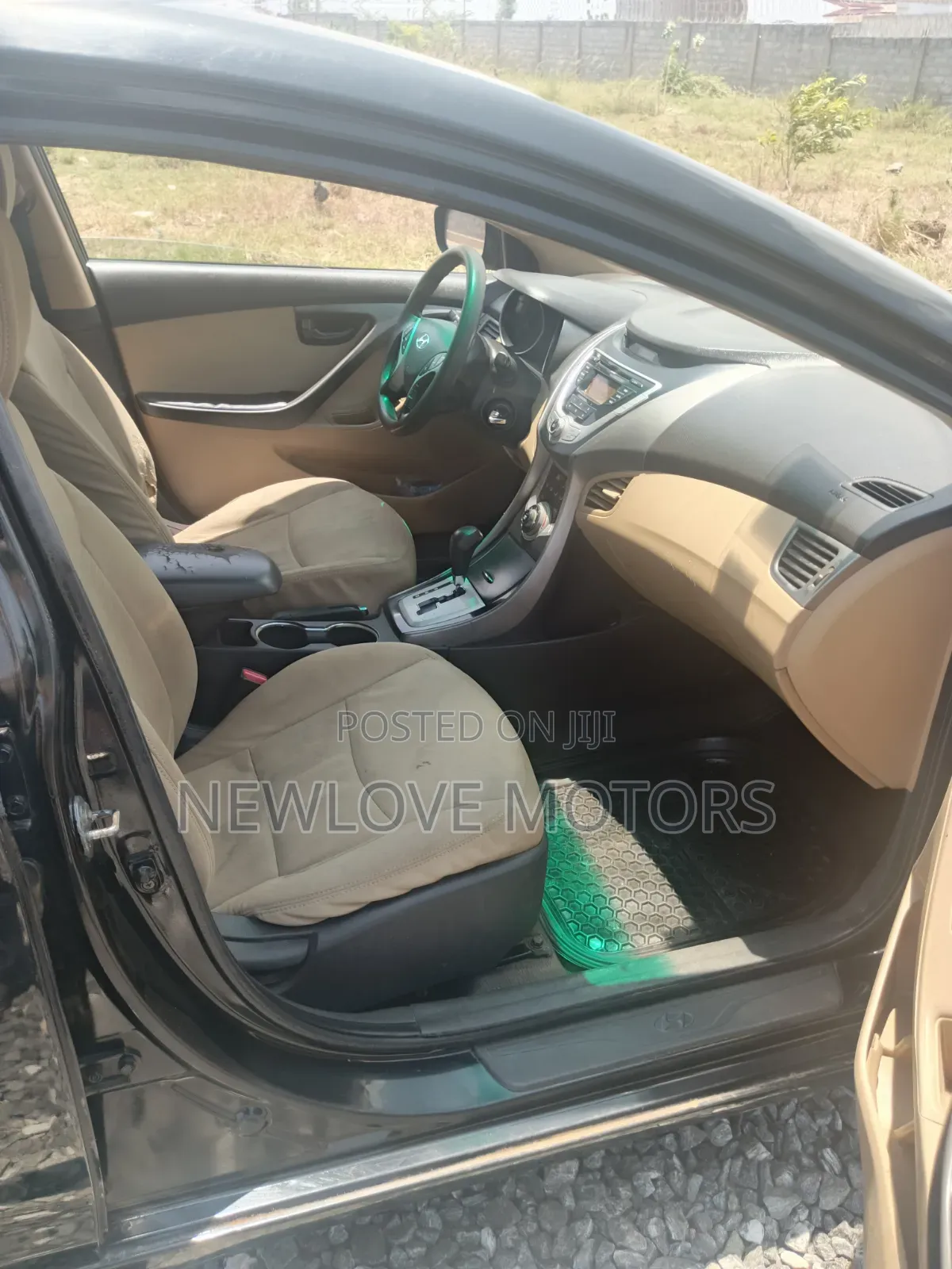 Hyundai Elantra Limited Sedan FWD (1.8L 4cyl 6A) 2013 Black