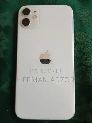 Apple iPhone 11 128 GB White