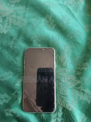 Apple iPhone 11 128 GB White