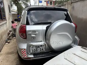 Toyota RAV4 2.5 Limited 2012 Silver
