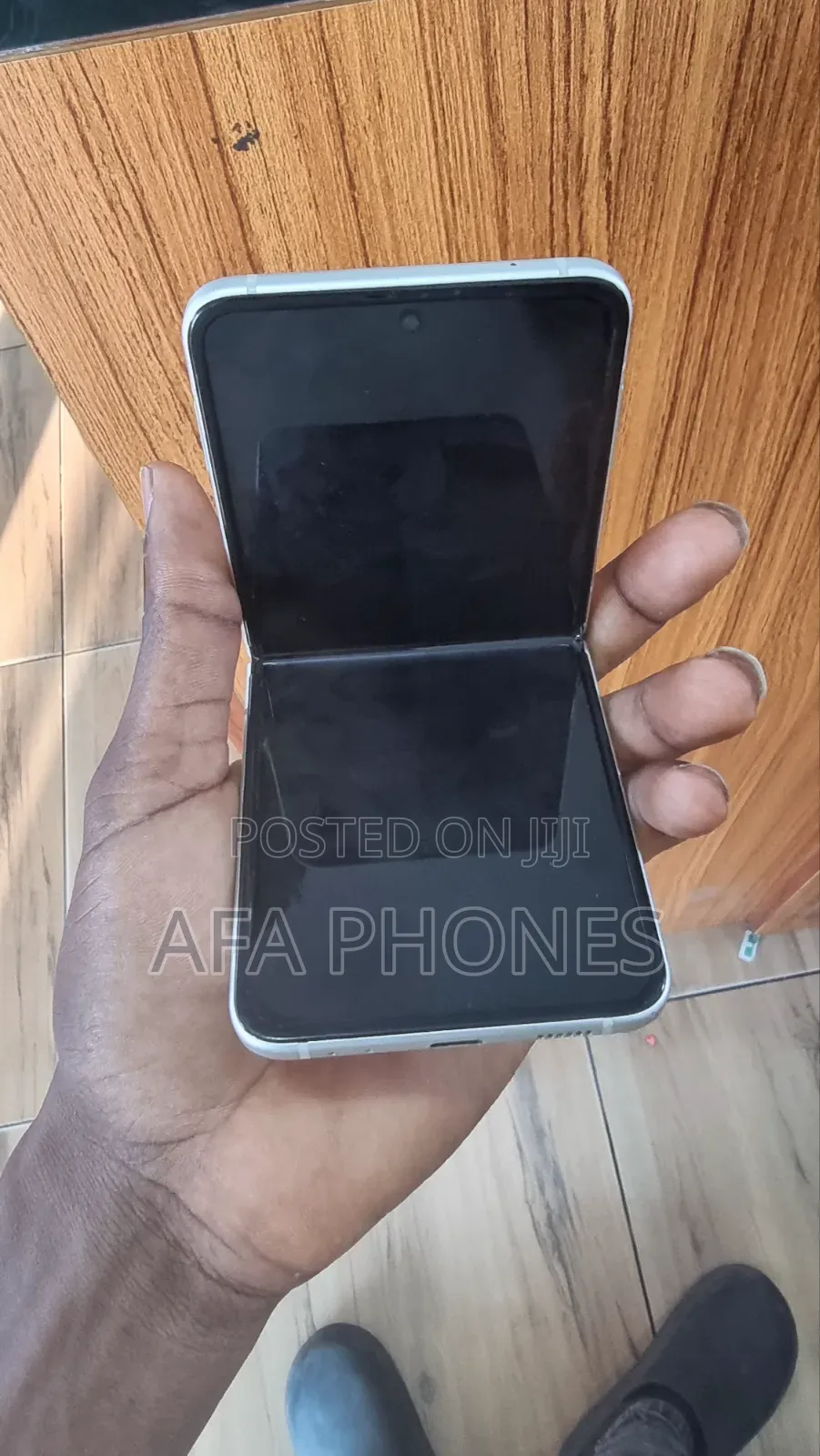 New Samsung Galaxy Z Flip4 256 GB Black