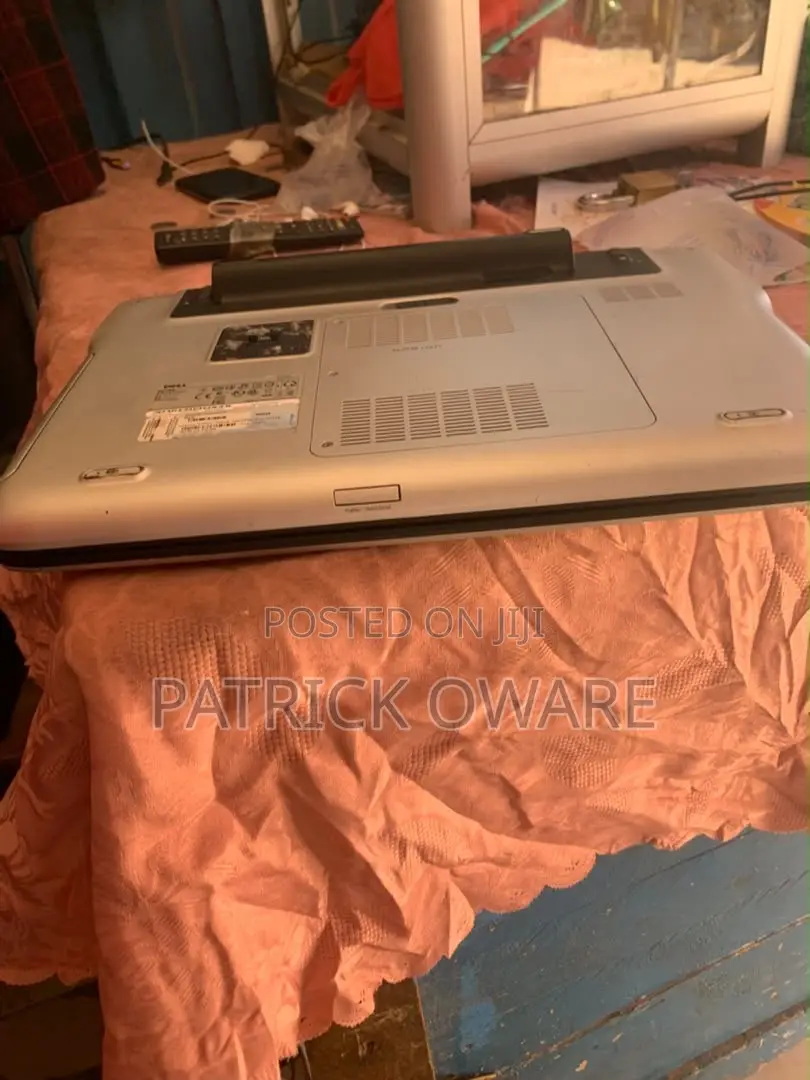 Laptop Dell XPS 15 (L502X) 8GB Intel Core i7 HDD 1.5T