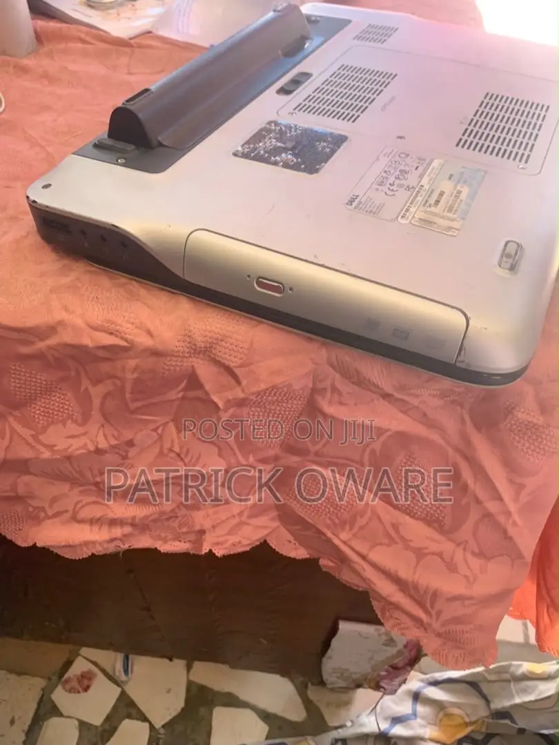 Laptop Dell XPS 15 (L502X) 8GB Intel Core i7 HDD 1.5T