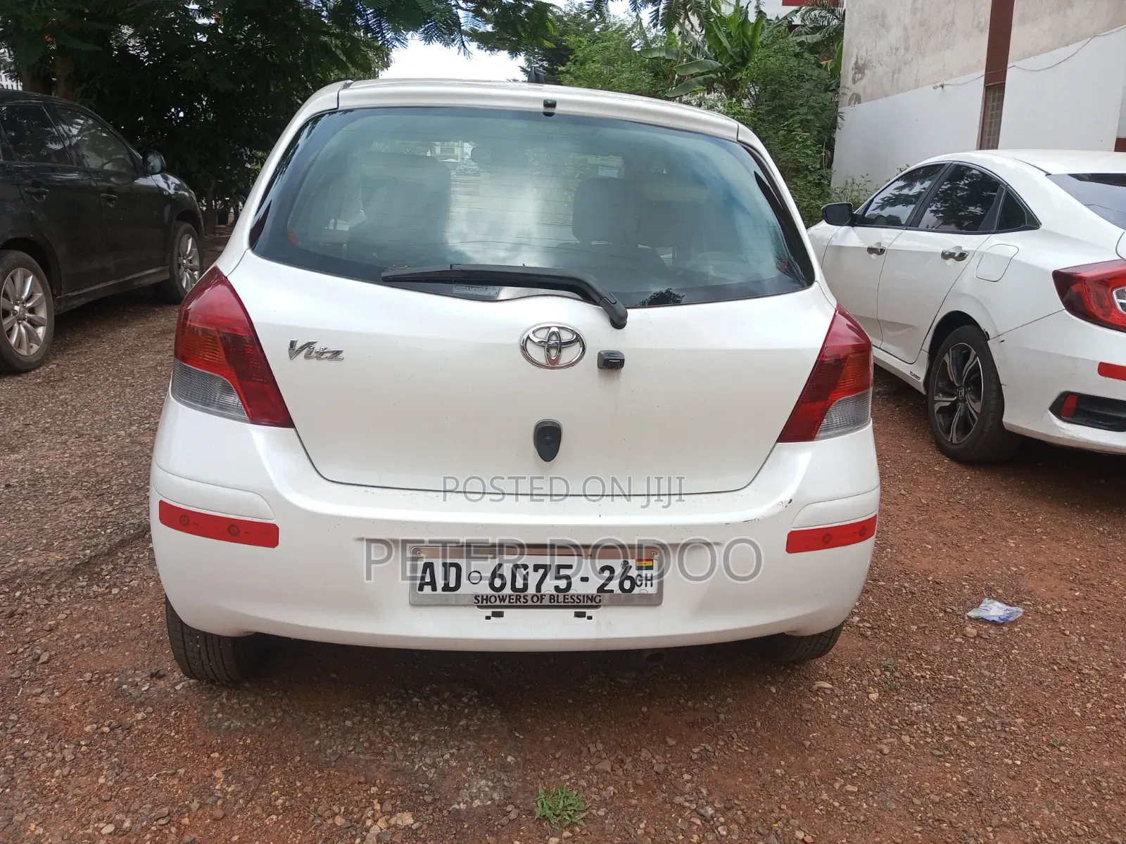 Toyota Vitz 1.3 FWD 5dr 2010 White