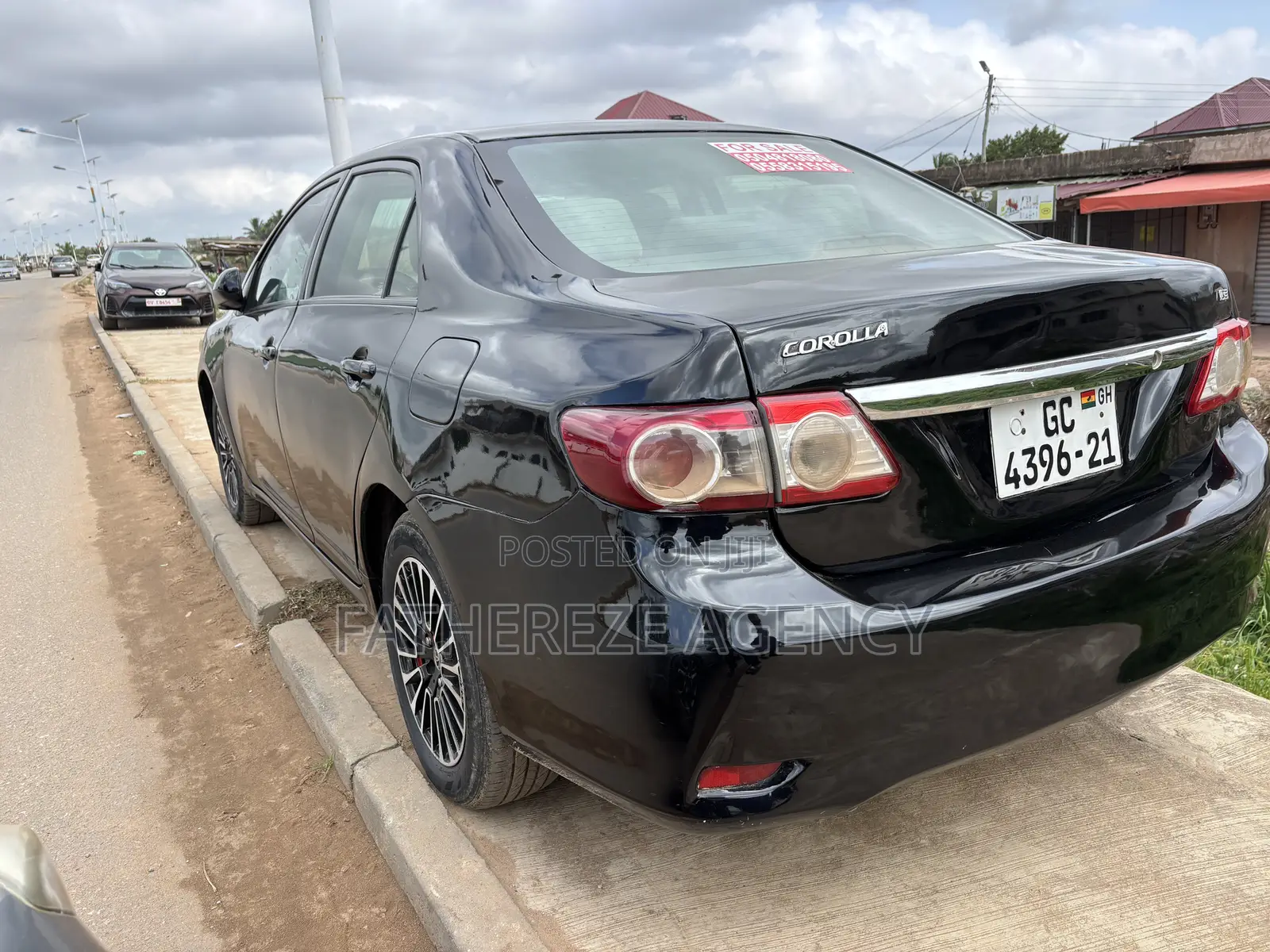 Toyota Corolla LE 4dr Sedan (1.8L 4cyl 4A) 2012 Black
