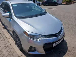 Toyota Corolla 2016 Silver
