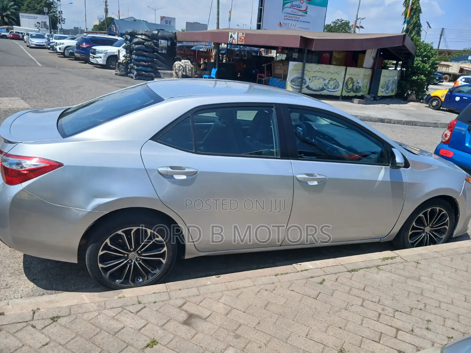 Toyota Corolla 2016 Silver