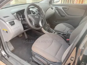 Hyundai Elantra Limited Sedan FWD (1.8L 4cyl 6A) 2016 Black