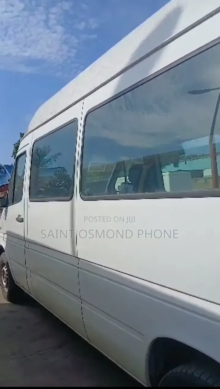 Mercedes-Benz Sprinter 2009 White