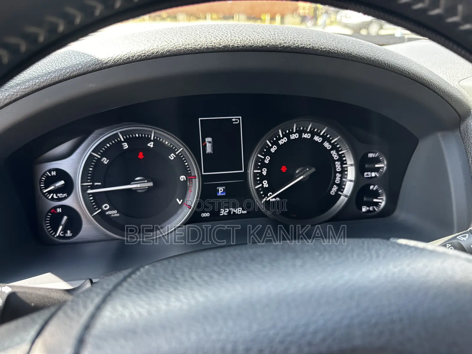 Toyota Land Cruiser 5.7 V8 VX-S 2019 Black