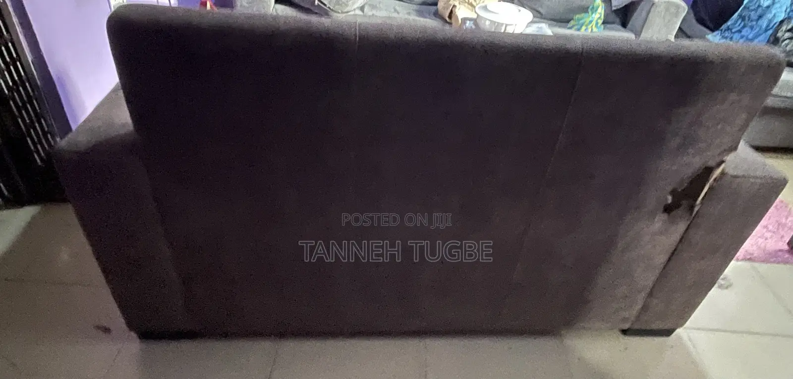 3-Seater Sofa for Sale: GH₵1,200: Pick Location: Tetegu
