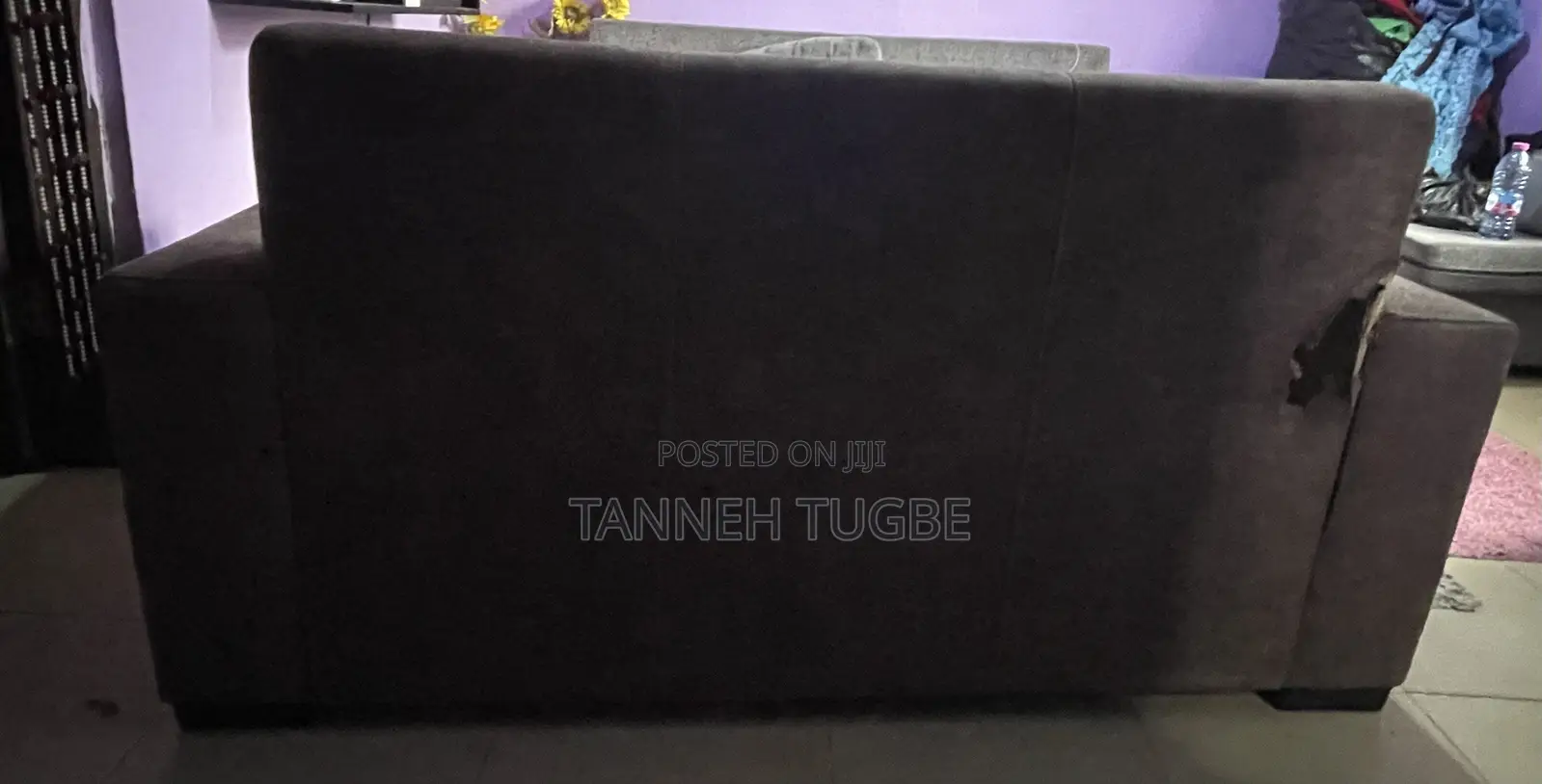 3-Seater Sofa for Sale: GH₵1,200: Pick Location: Tetegu