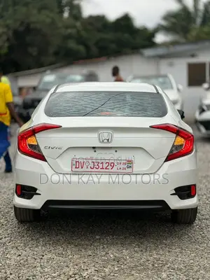 Honda Civic EX 4dr Hatchback (1.5L 4cyl) 2017 White