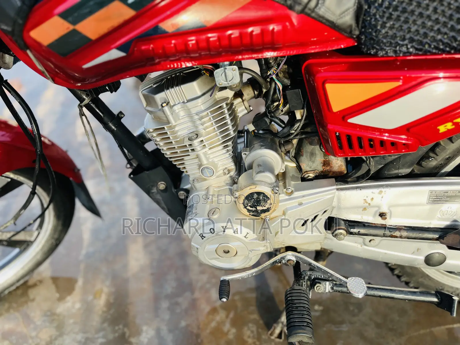 Royal RY125 2023 Red