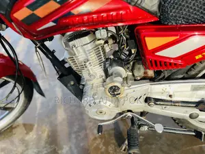 Royal RY125 2023 Red