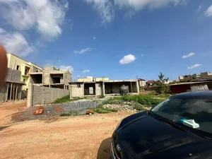 3bdrm House in Lakeside, Accra Metropolitan for sale