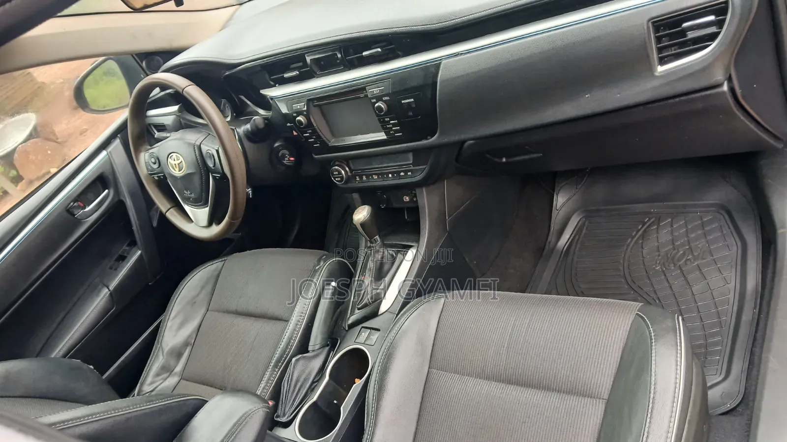 Toyota Corolla L 4dr Sedan (1.8L 4cyl 4A) 2014 Black