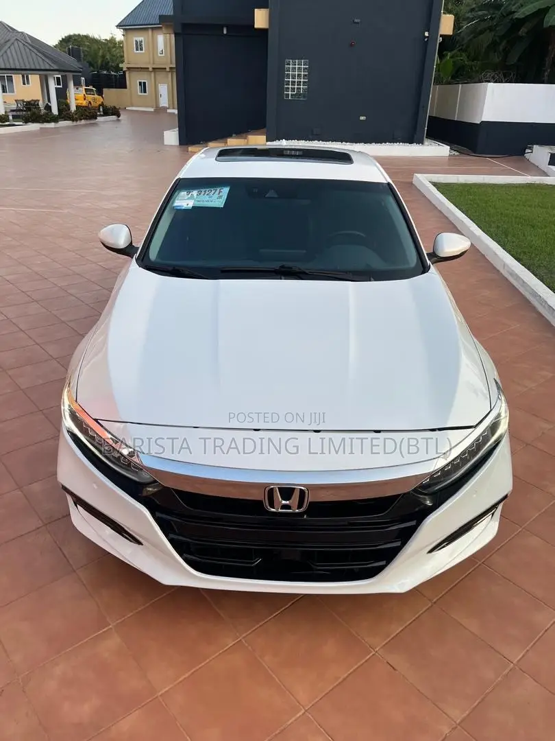 Honda Accord Touring 2.0T 2020 White