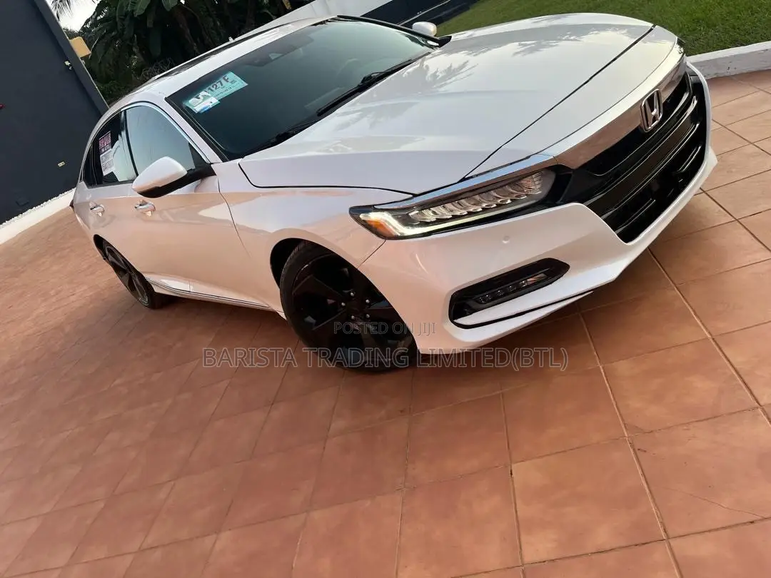 Honda Accord Touring 2.0T 2020 White