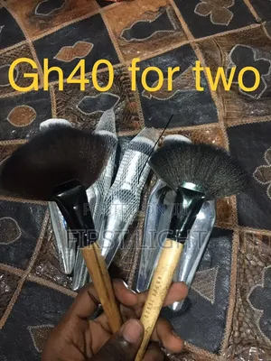 Make Up Brushes for Sale
