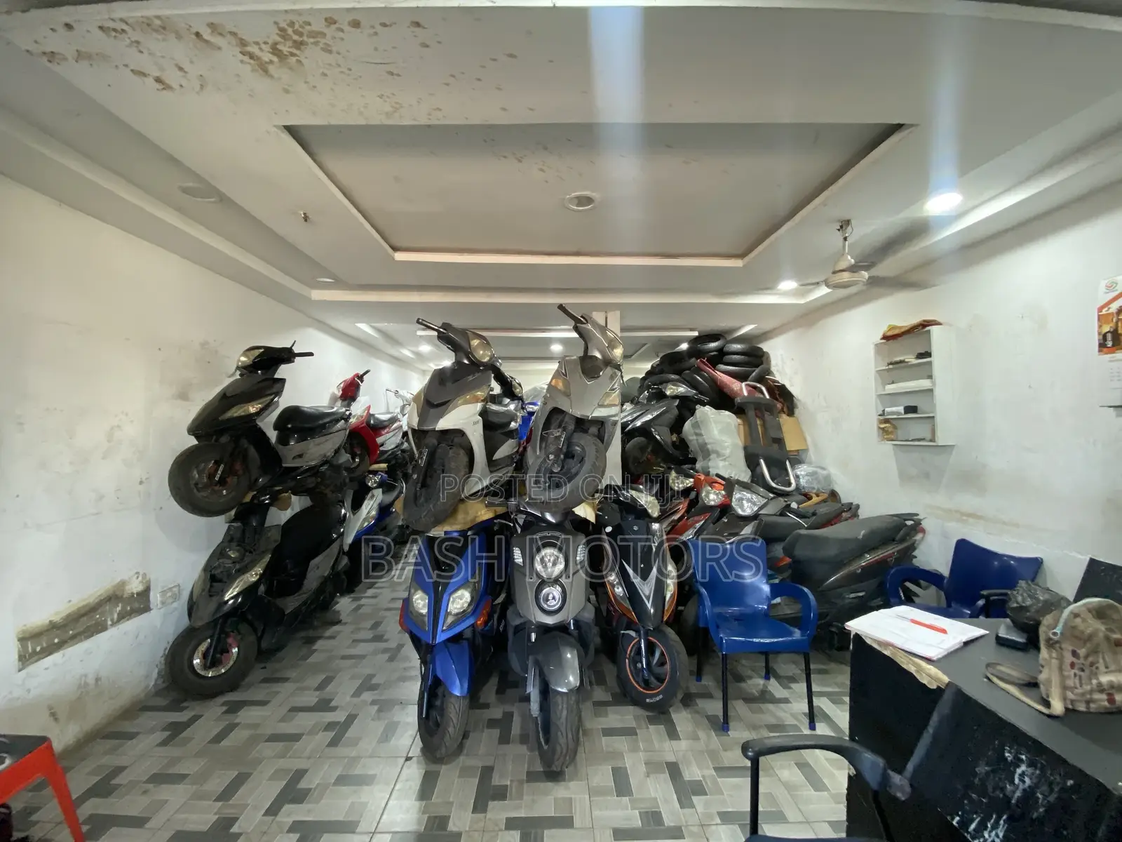 Suzuki Burgman 2023