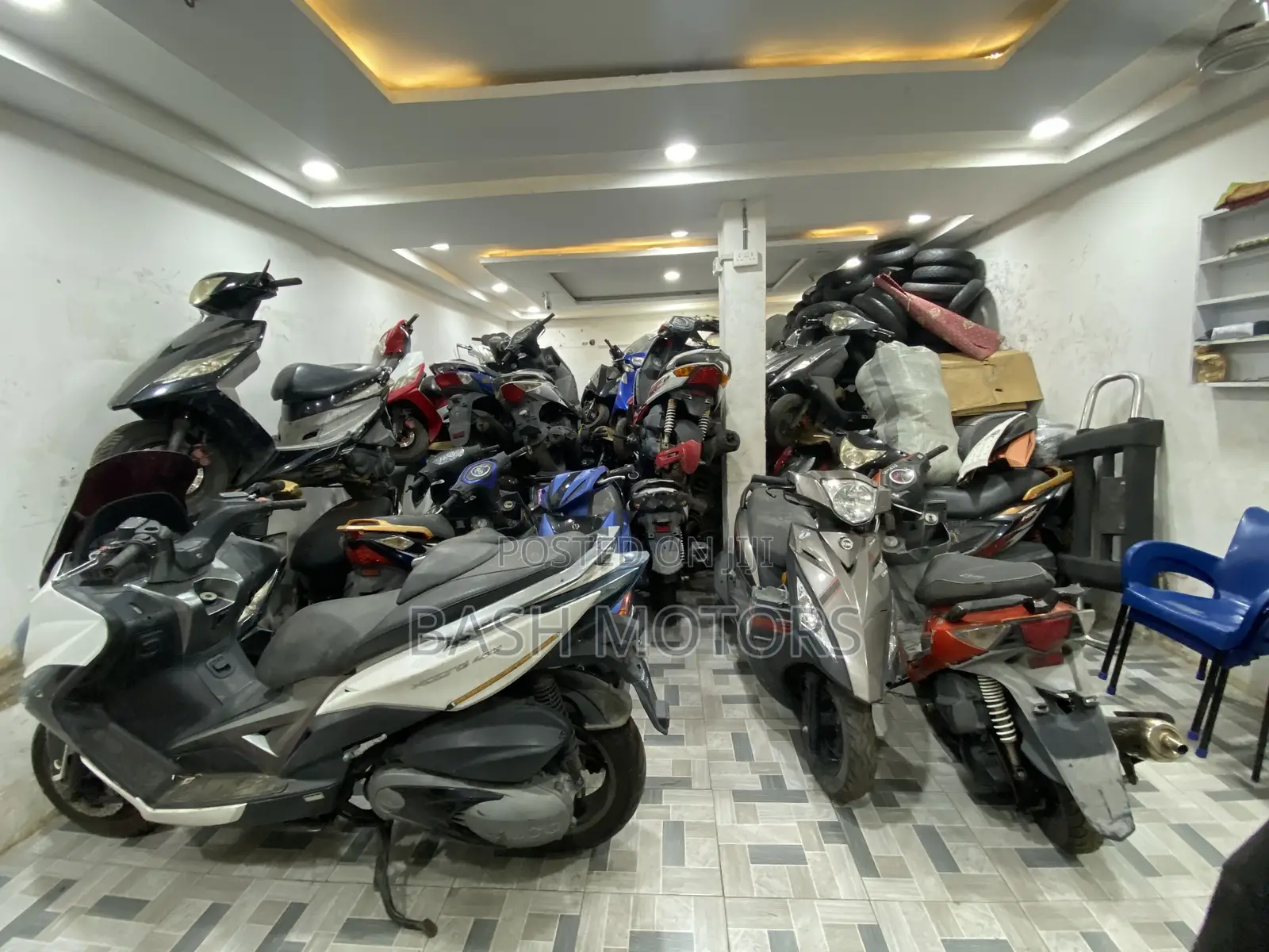 Suzuki Burgman 2023