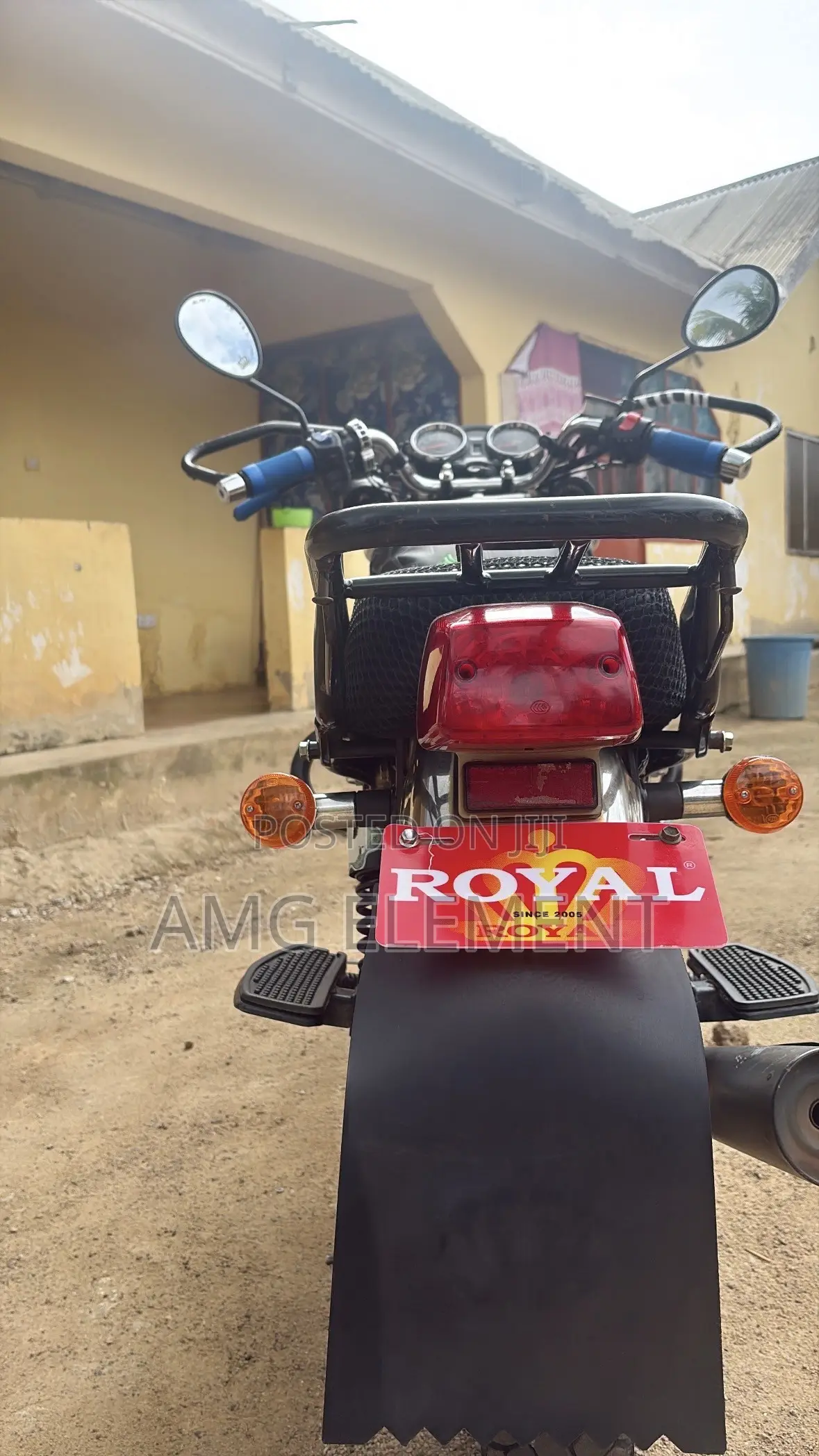 Royal RY150 2025 Red