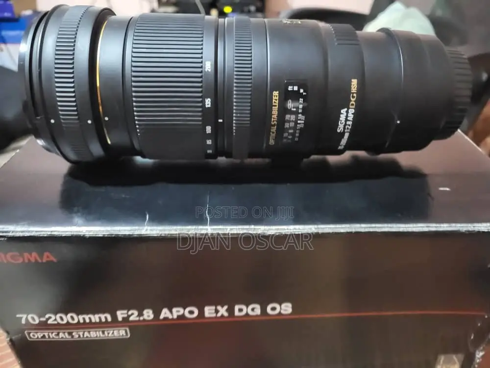 Canon Sigma 70-200mm Lens