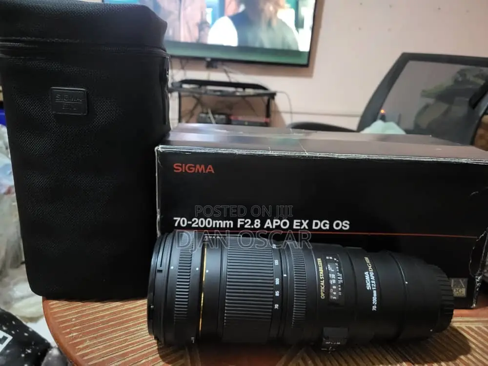 Canon Sigma 70-200mm Lens