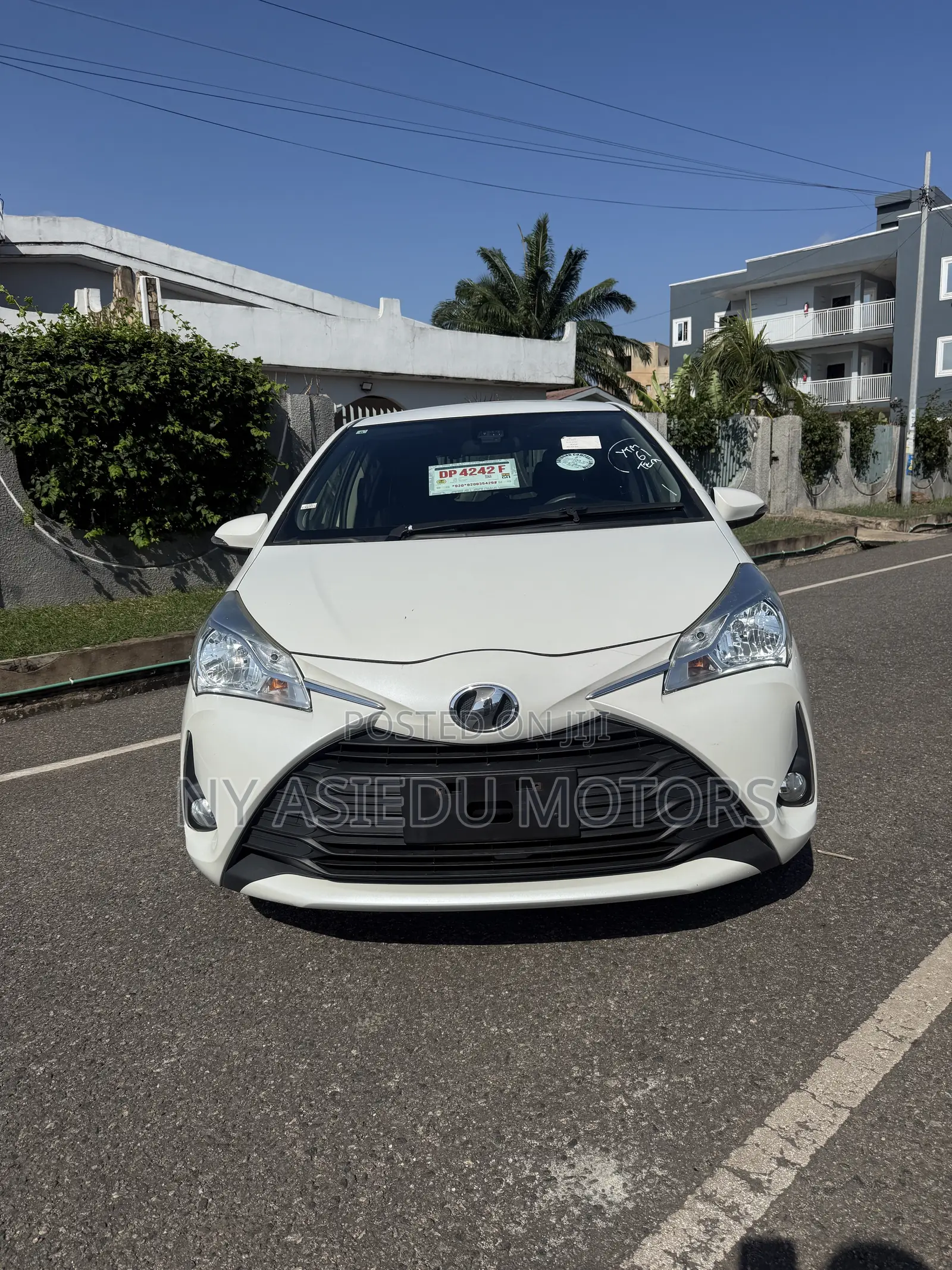 Toyota Vitz 1.5 FWD 3dr 2017 White