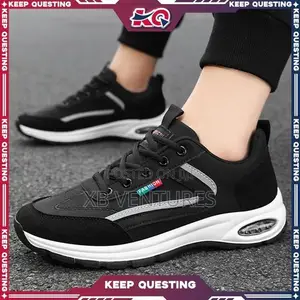 Wear Resistant Men's Air Cushion Sneakers Black