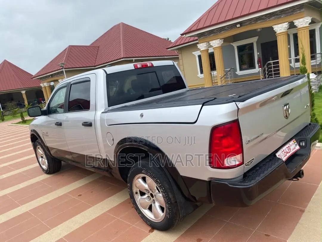 Dodge RAM 1500 3.6 Petrol AWD 2018 Silver